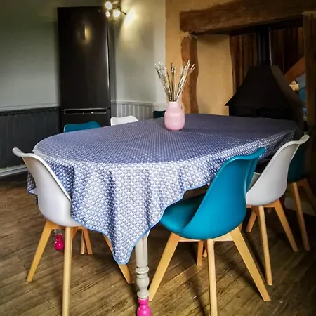 Casa de Férias Maison Typique Perigourdine Avec Piscine Paulin