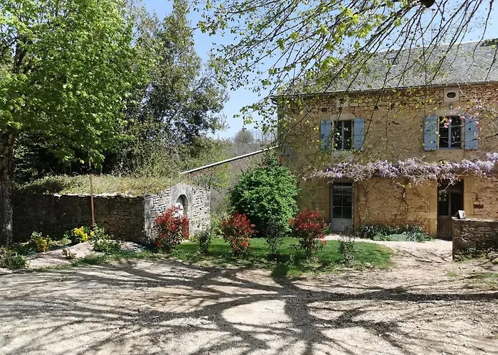 Maison Typique Perigourdine Avec Piscine Tatil Evi